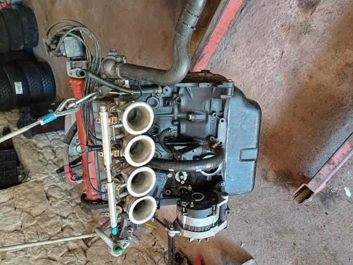 Moteur 2l 8s