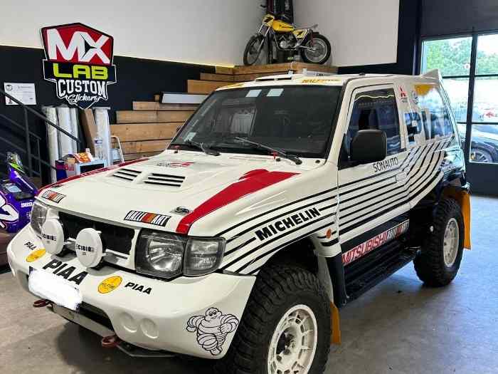 Mitsubishi Pajero EVO 3.5 MIVEC Dakar ...