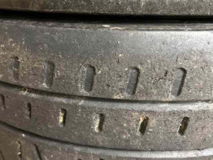 Pneus Pirelli RK7A 16 pouces