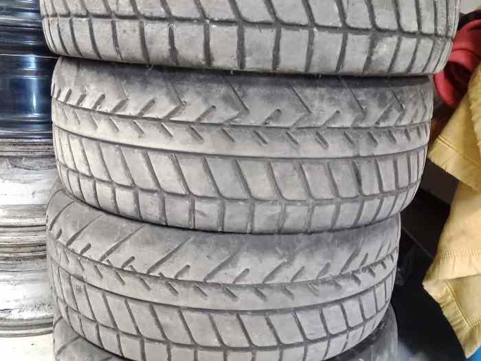 4 pneus Michelin P01 20/65/18