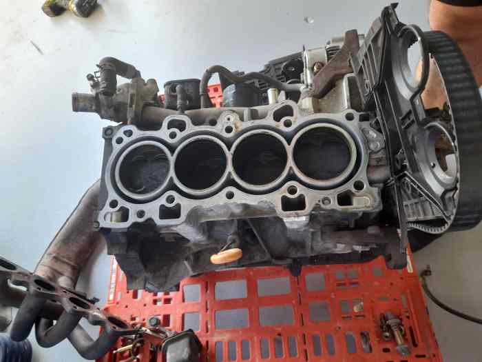 Bas moteur honda civic mb6 b18c4 1