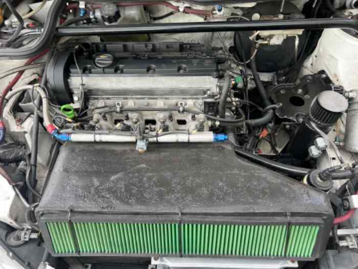 Vends moteur 206 RC EW10J4S 220 CV