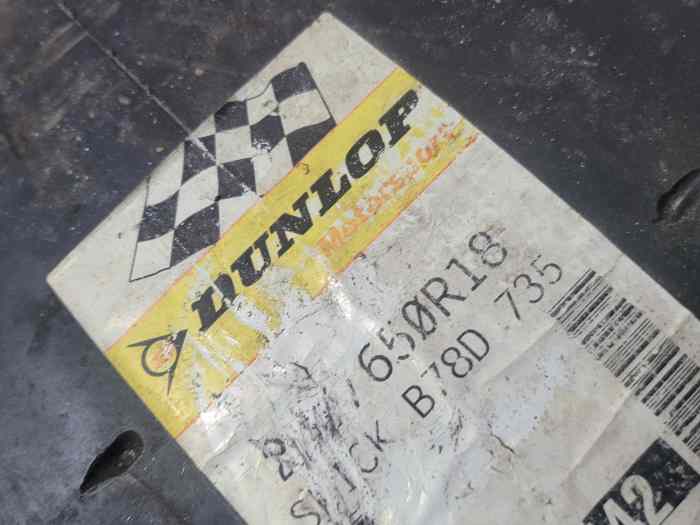 4 pneus Dunlop novos 1