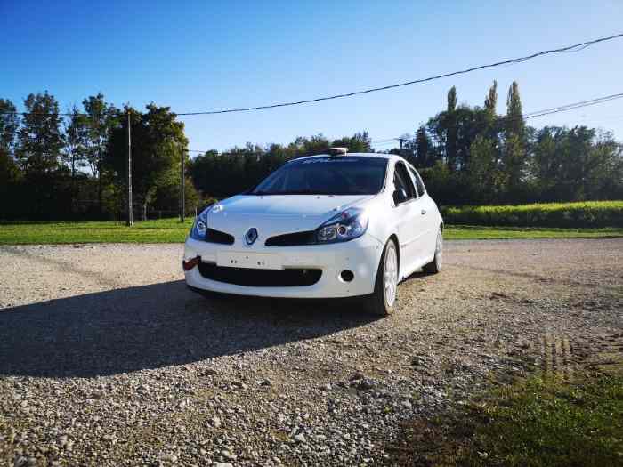 Clio R3 Max