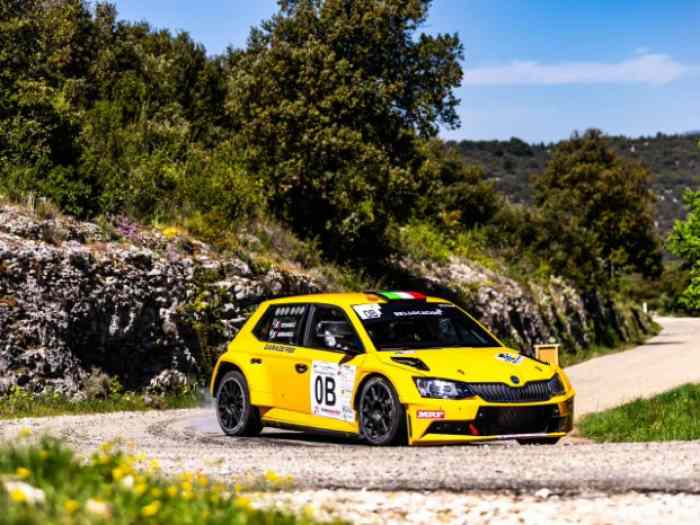 BBS LOCATION LOUE SKODA FABIA R5 1