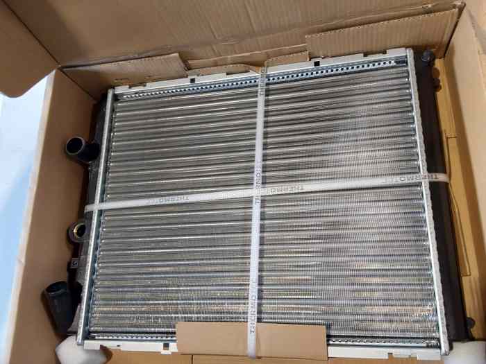 Radiateur Clio 2 RS neuf