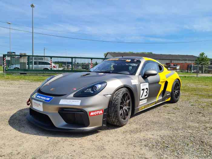 Porsche 718 GT4 clubsport