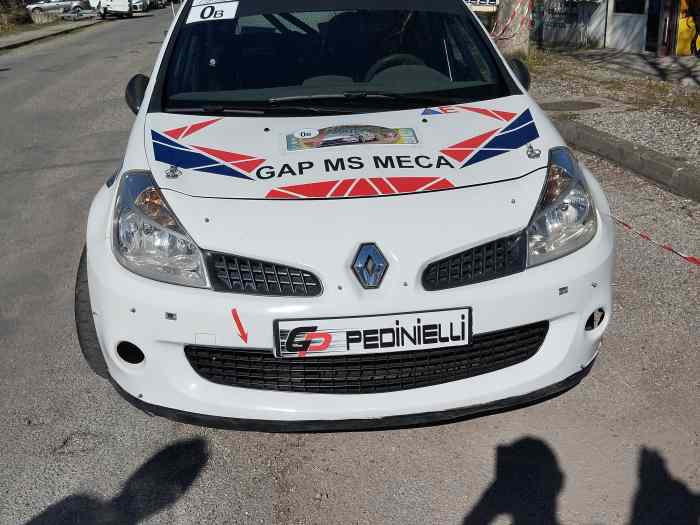 Clio R3 max 250ch