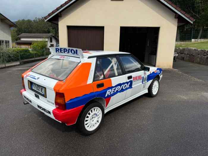 Lancia delta hf intégral 8s 2