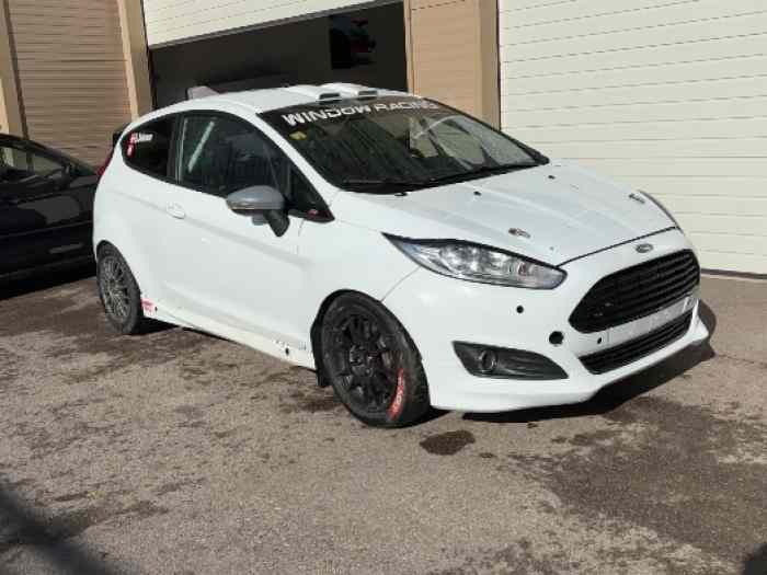 Fiesta r2t 1