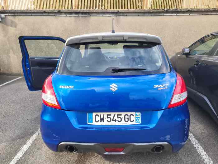 A Vendre Suzuki Swift sport série limitée NZA32S 2