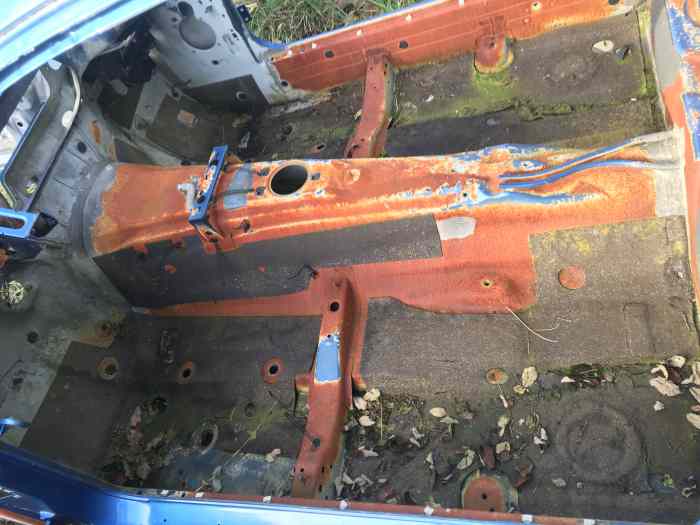 caisse , chassis coque NUE BMW M3 E36 3.2 coupé bleu estoril 2