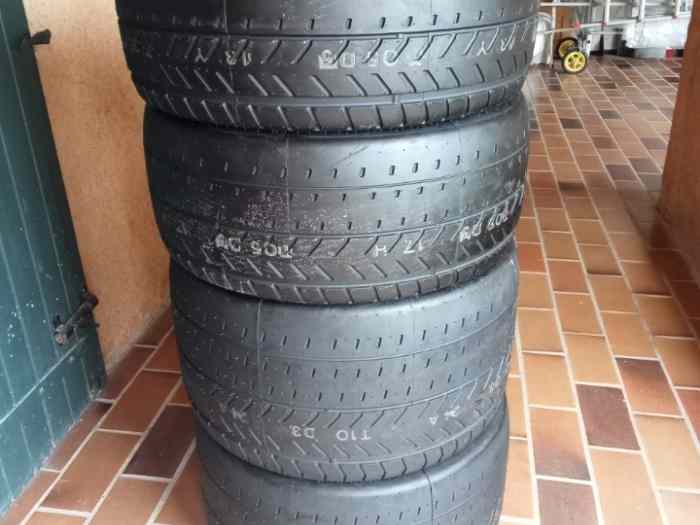 pneus PIRELLI P7 CORSA neufs en 15