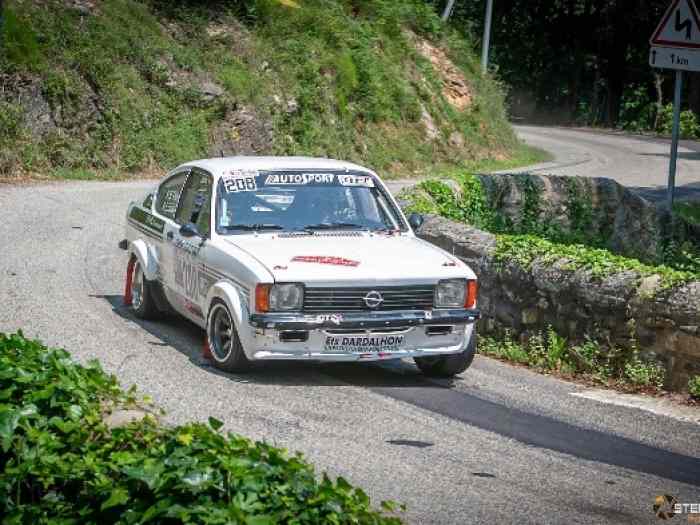 Opel kadett gte maxi gr2 avec pth international 5