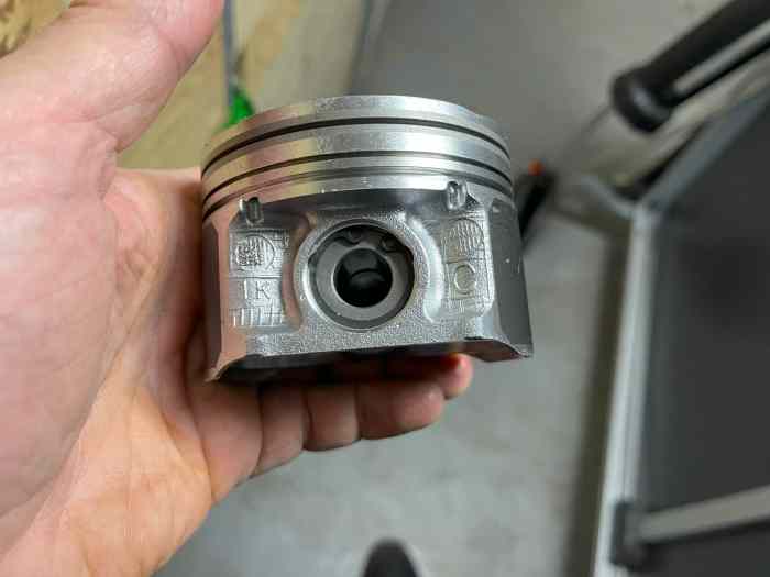 Pistons neufs Renault Clio 4 RS 3