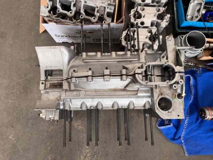 Moteur complet à remonter pour Porsche 3.0 SC 2