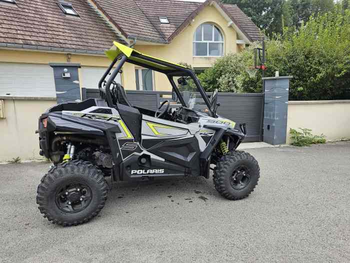 POLARIS RZR 900 1