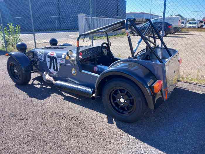 Caterham 1600 135CH avec passeport ffsa 2