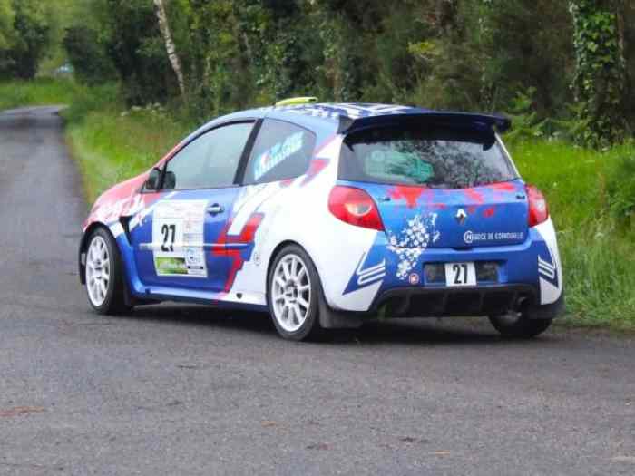 Renault clio 3 F2000 1