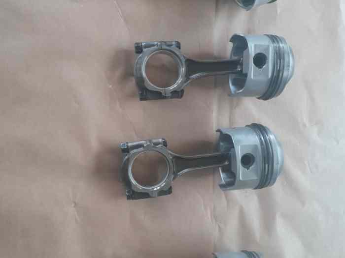 Pistons forgés Toyota 2 tg + bielles