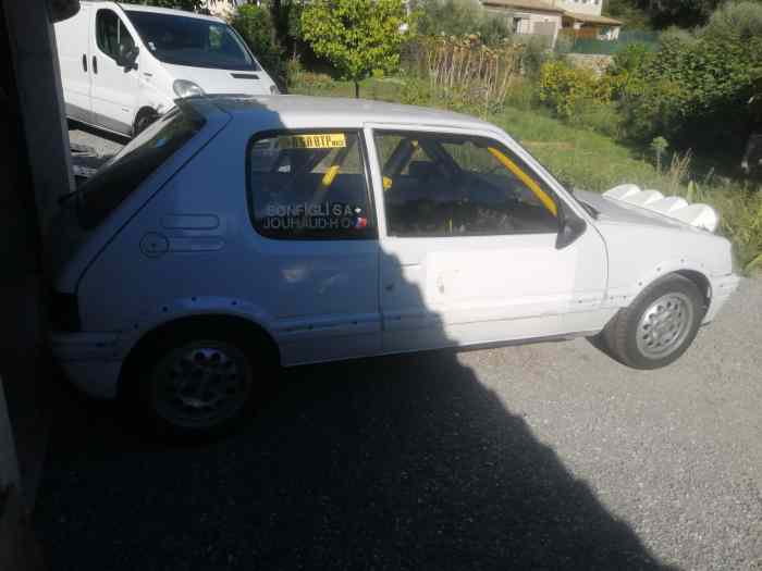 Peugeot 205 1.6 GTI N2 5