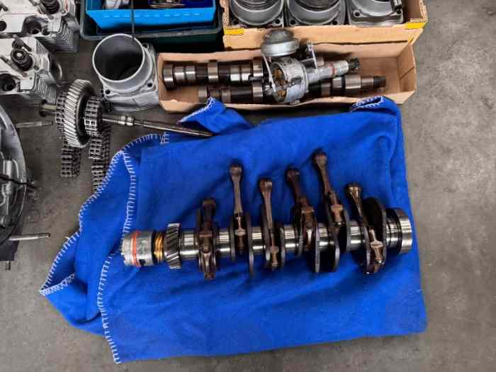 Moteur complet à remonter pour Porsche 3.0 SC 4