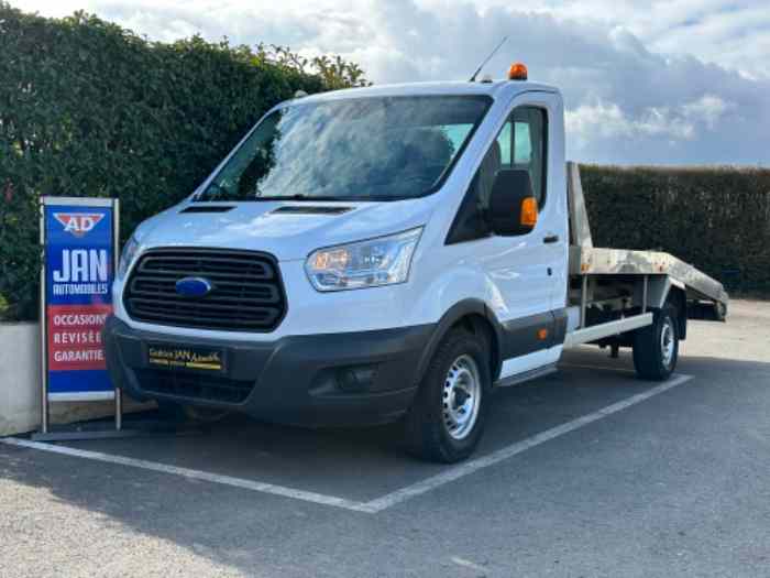 FORD Transit porte-voiture