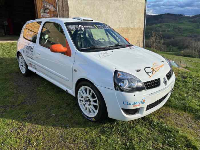 Vend clio 2 rs ph2 f2014 rallye 1