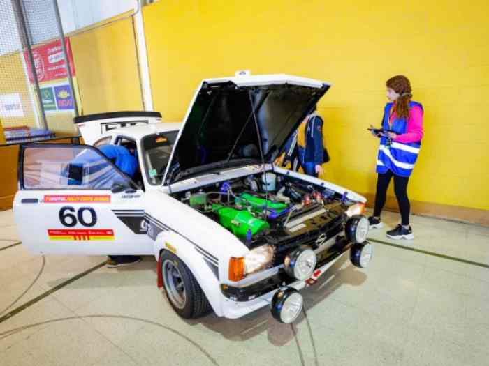 Opel kadett gte maxi gr2 avec pth international 1