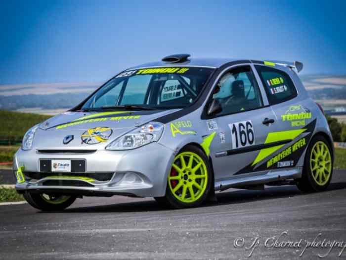 Clio 3 F214 1