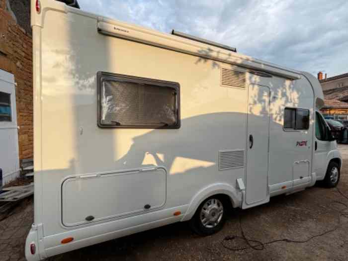 Camping car Pilote Aventura P716 3.0 JTD 160 ch 1