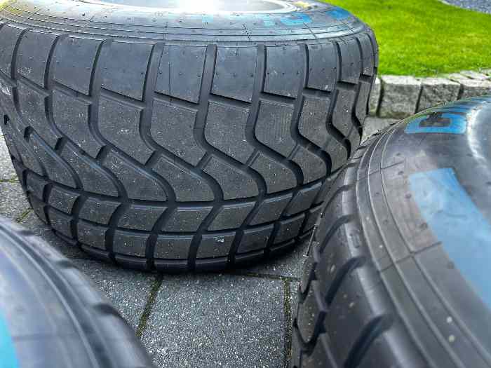 New Pirelli Cinturato Wet Soft Rain-Tyres F1 + F3000 2