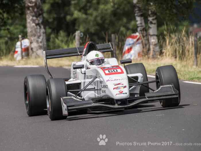 TATUUS Formule Renault 2013 1