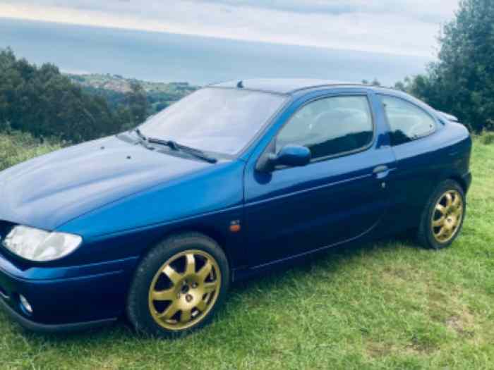 Renault megane williams f7r 1