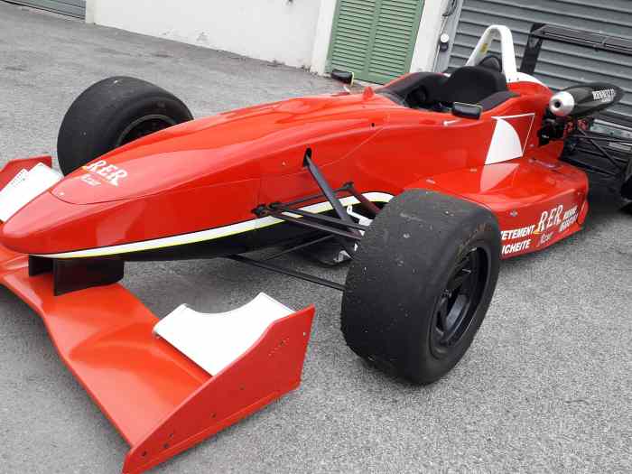 F3 DALLARA F300