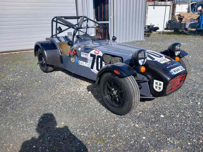 Caterham 1600 135CH avec passeport ffsa 1