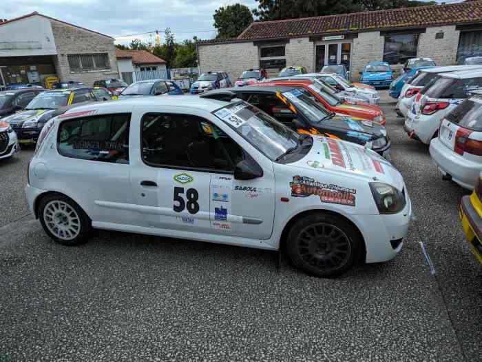 Clio 2 RS A7 (Moteur Neuf) 4