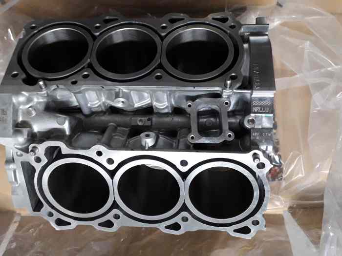 bloc moteur nissan v6 3.5