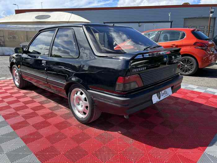 PEUGEOT 309 GTI 2