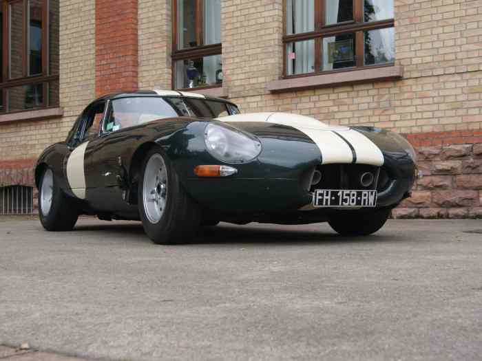 1963 Jaguar E-Type Voiture de compétition semi-légère 2