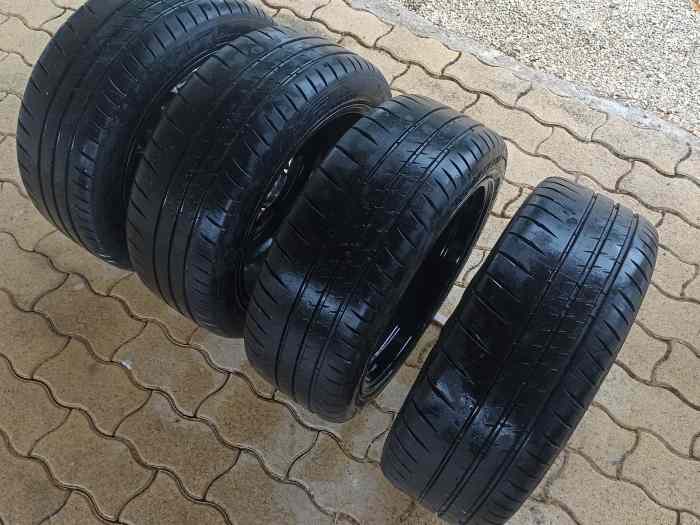 4 Michelin Pilot Sport Cup2 215/45/17 0