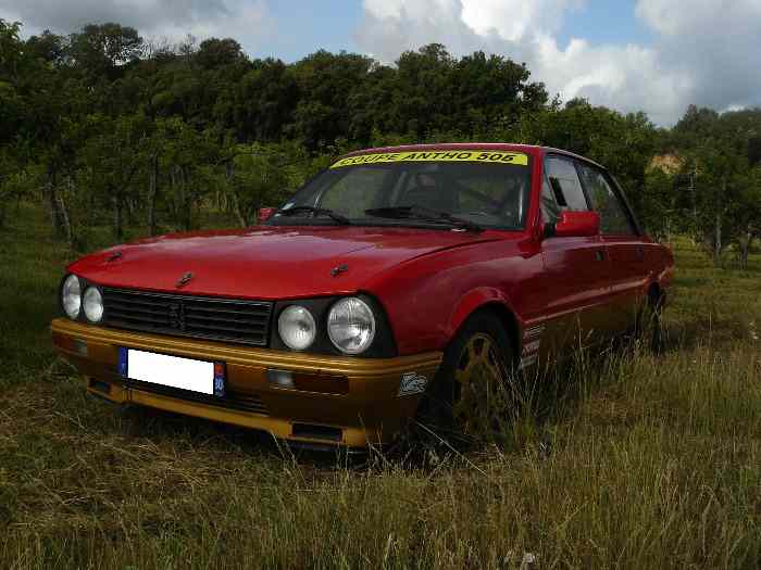 Peugeot 505 V6 ex coupe Antho