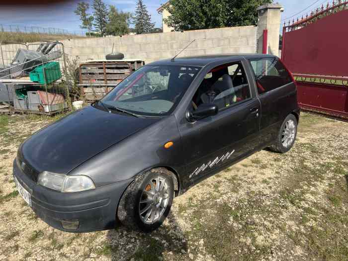 Fiat PUNTO GT 1