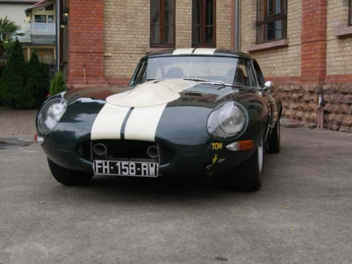 1963 Jaguar E-Type Voiture de compétition semi-légère 1