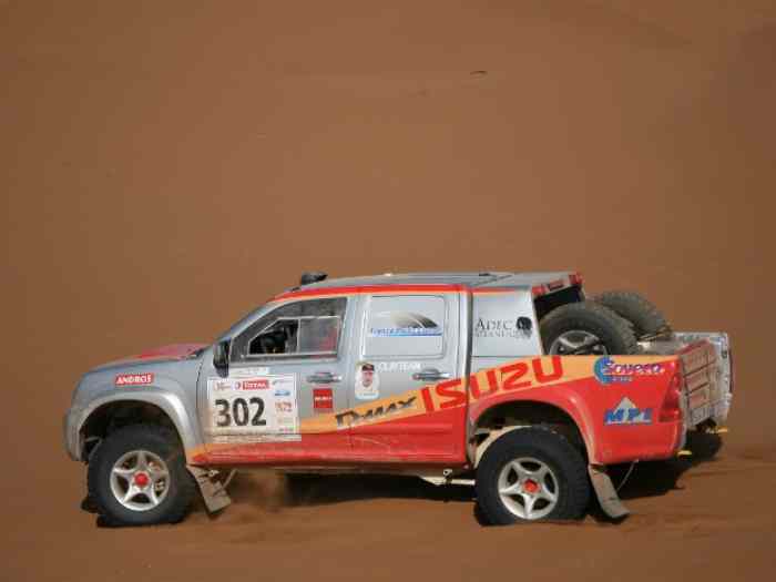 ISUZU Pick-up D.Max T2 Ex Dakar Team Isuzu Clay Regazzoni 1