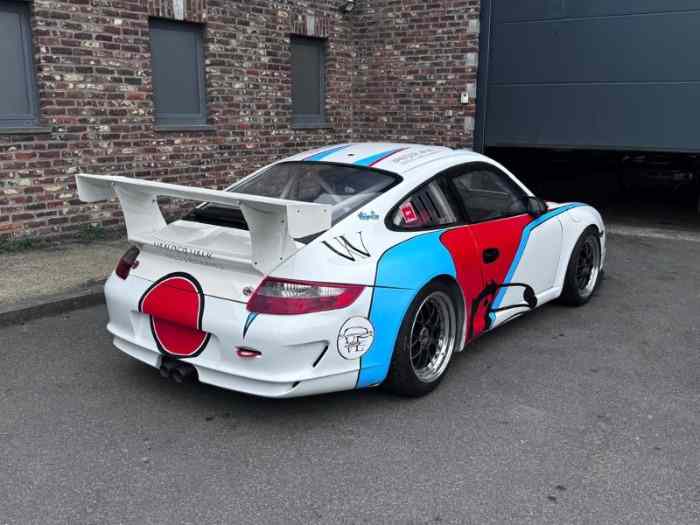 Porsche 997 GT3 CUP 2006 (Sans moteur et sans boite de vitesses) 2