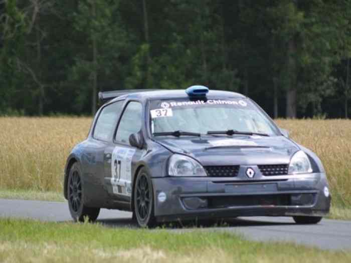 Clio S1600 moteur neuf