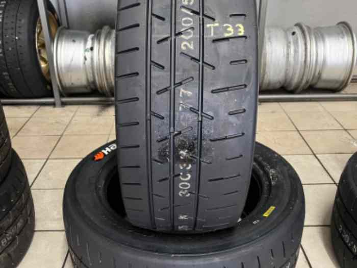 Pneus hankook 200/580/15 2