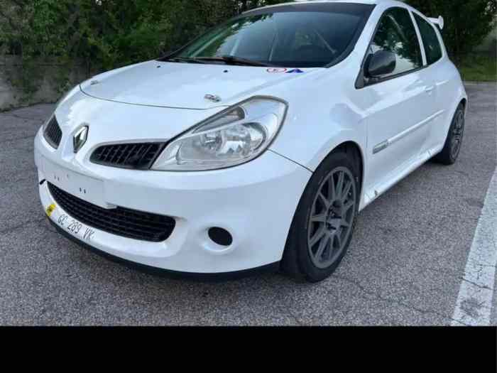 Renault Clio 3 RS Neuaufbau