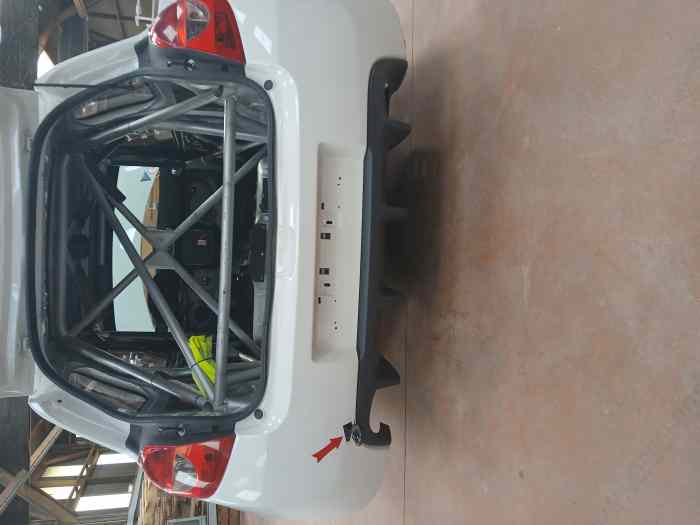 Caisse clio 3 rs f2000 5